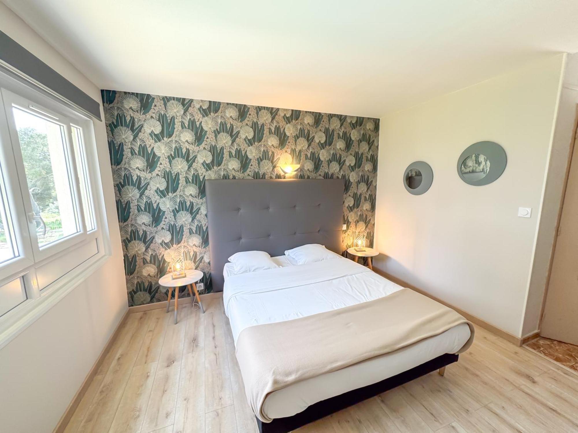Les Rocailles Hotel